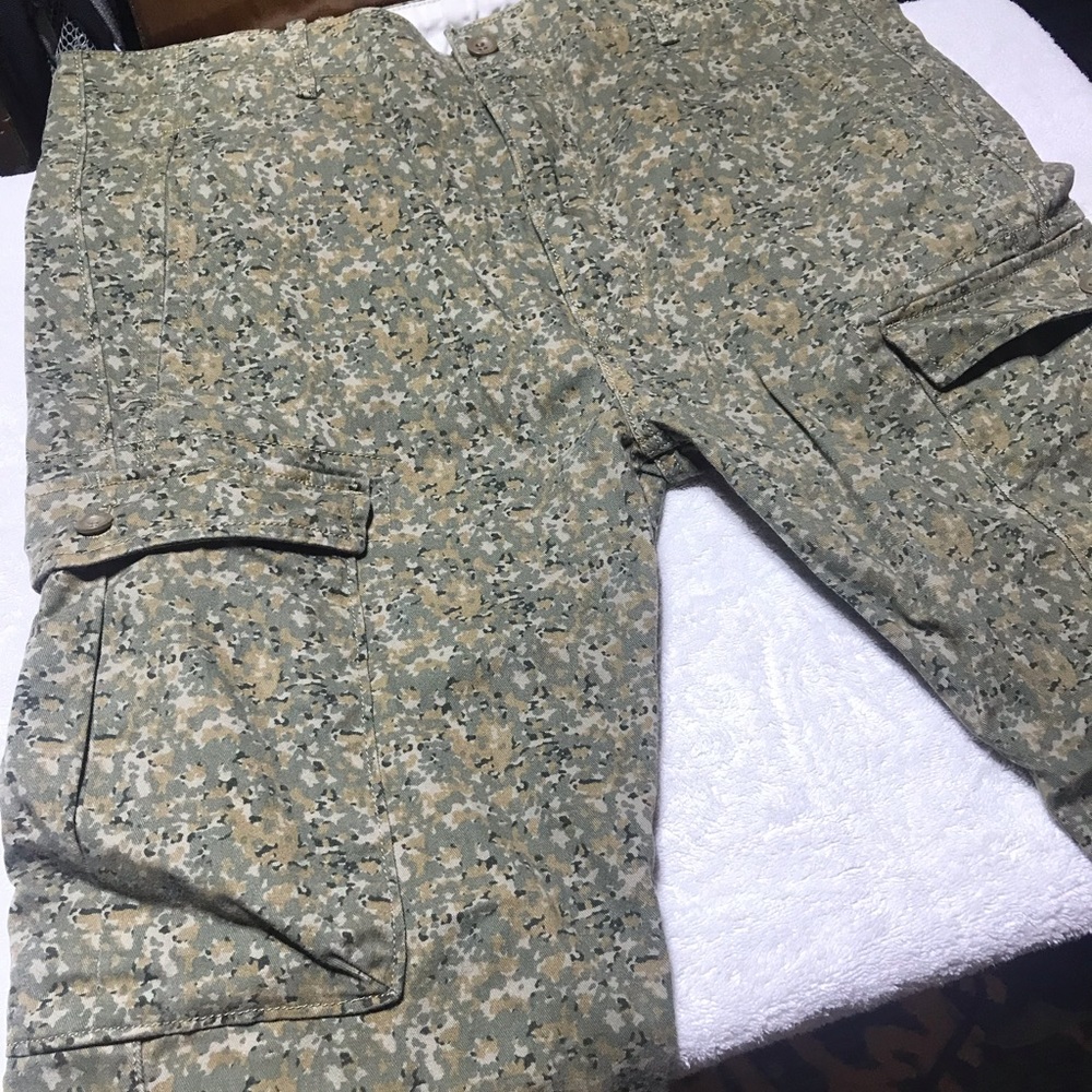 Levi’s 13469 Men's 36w 30L Slim Straight Cargo Camouflage Pants